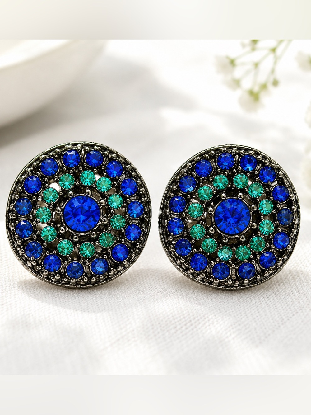 Clip On Rhinestone Earrings Blue Teal Cluster Silver Tone Vintage